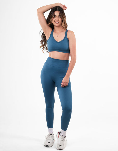 TOPS SEAMLESS